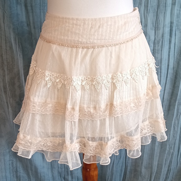 Forever 21 Dresses & Skirts - Twenty-one Lace Skirt